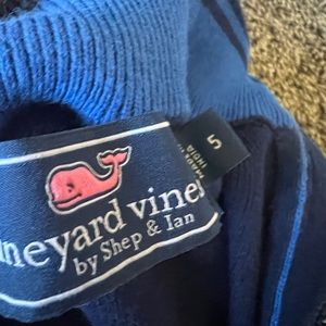 The vineyard vine, size 5 boy, blue sweater, three-quarter zip